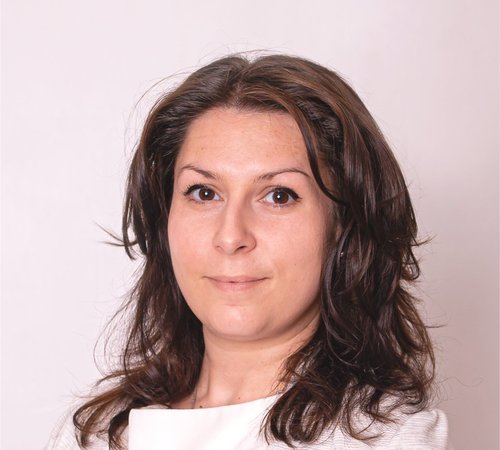 Ивона — счетоводител в Леон